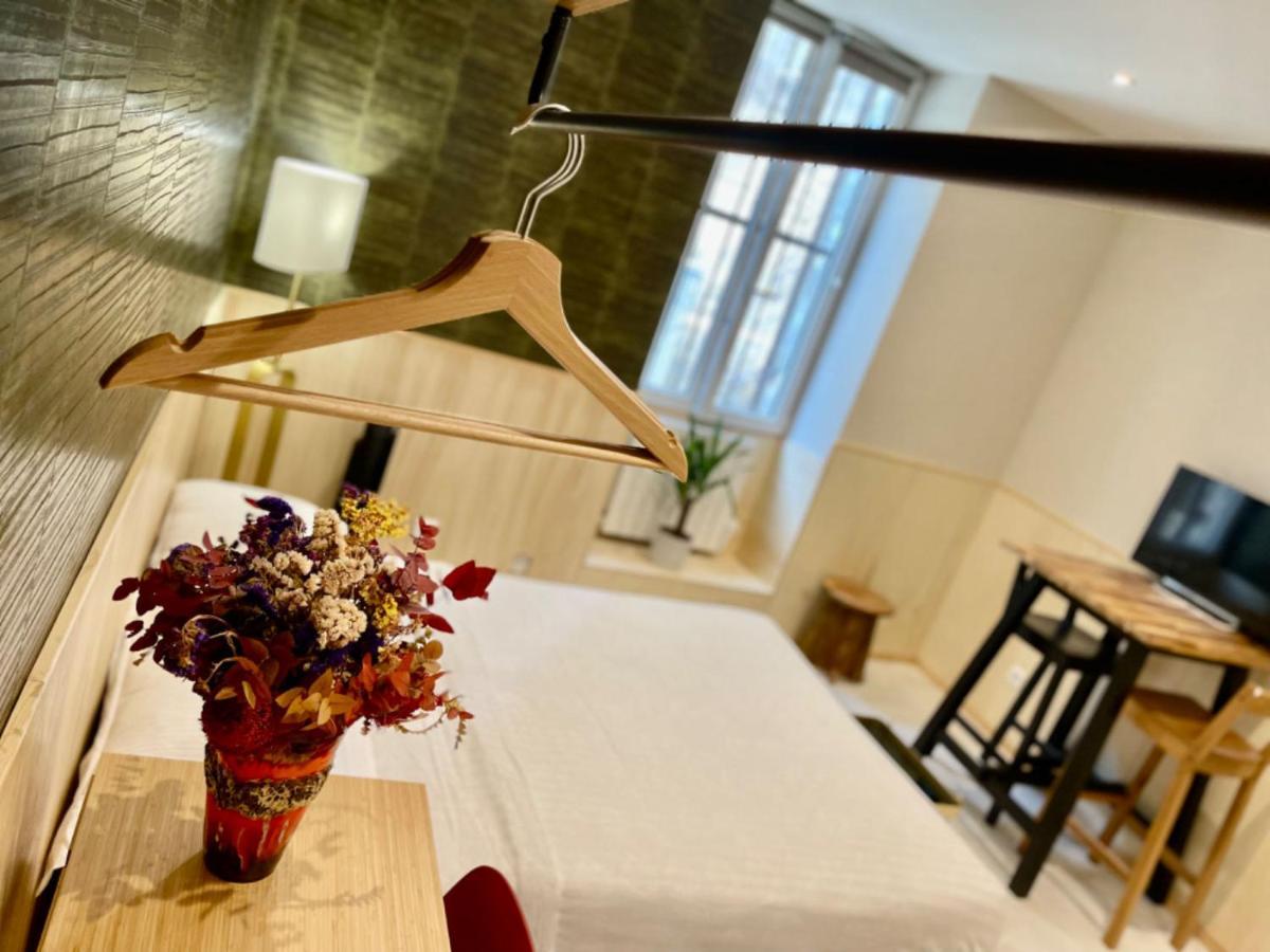Tang Home Apartment Bordeaux Esterno foto